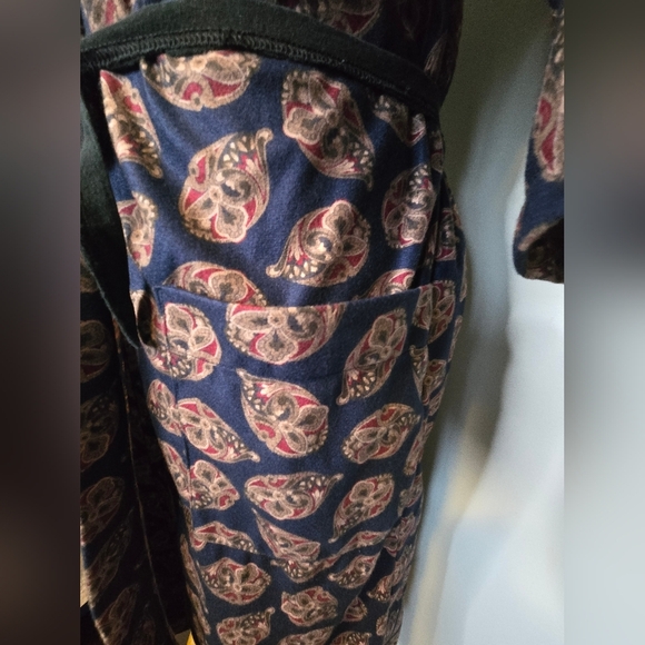 Vintage Hunter Club One Size Paisley Blue Red Retro House Coat Light Weight - Picture 5 of 9